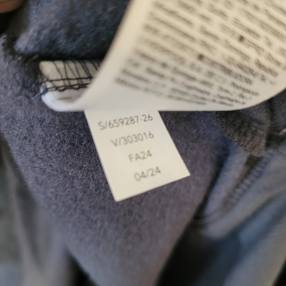 NWT Athleta Coaster Luxe Recover Sweatshirt Large - Picture 7 of 7